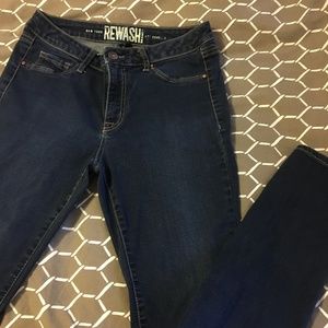Size 9/29 dark-wash skinny stretch jeans by Rewash